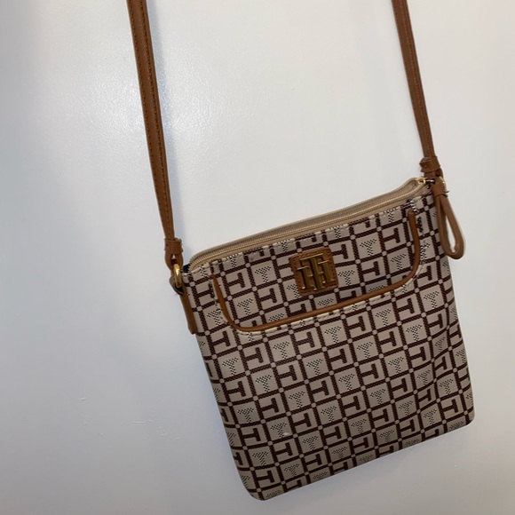 Tommy Hilfiger Handbags - Tommy Hilfiger Monogrammed Crossbody. Medium size.